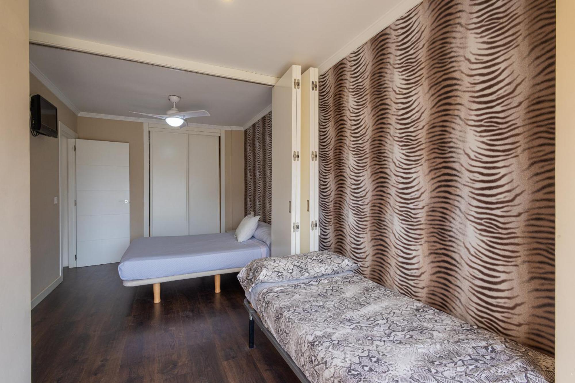 Apartamento Con Piscina Y Zonas Comunes Playa de Gandia Bagian luar foto